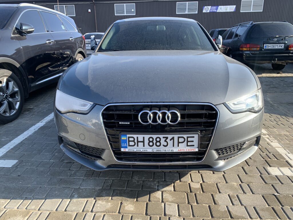 Audi  A5 2014
