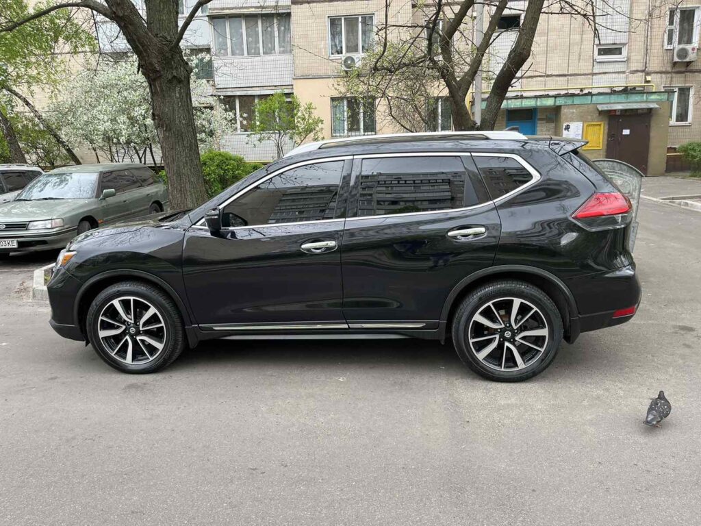 Nissan Rogue  2017