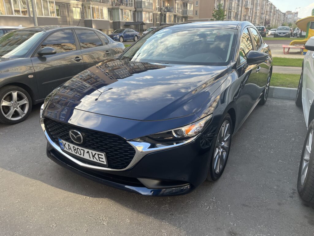 MAZDA 3 2020