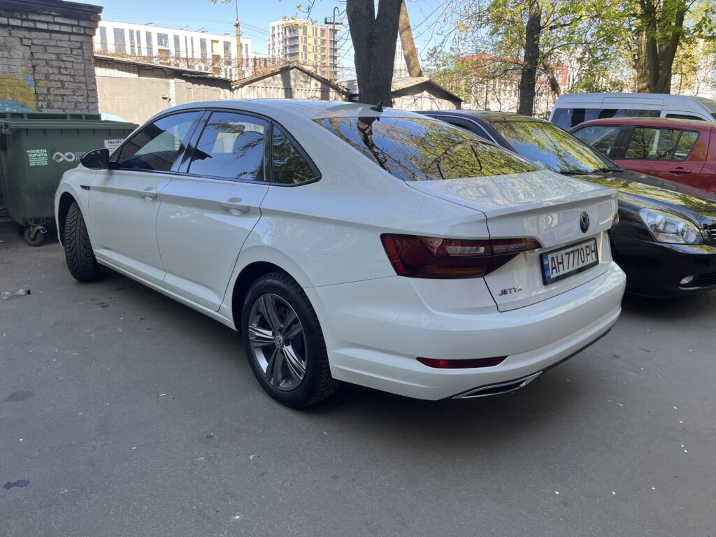 Volkswagen  Jetta 2019