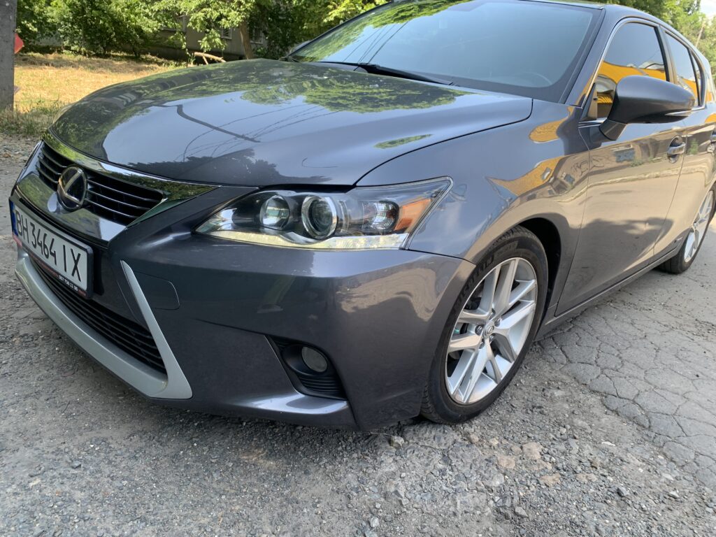 Lexus  Ct 2014