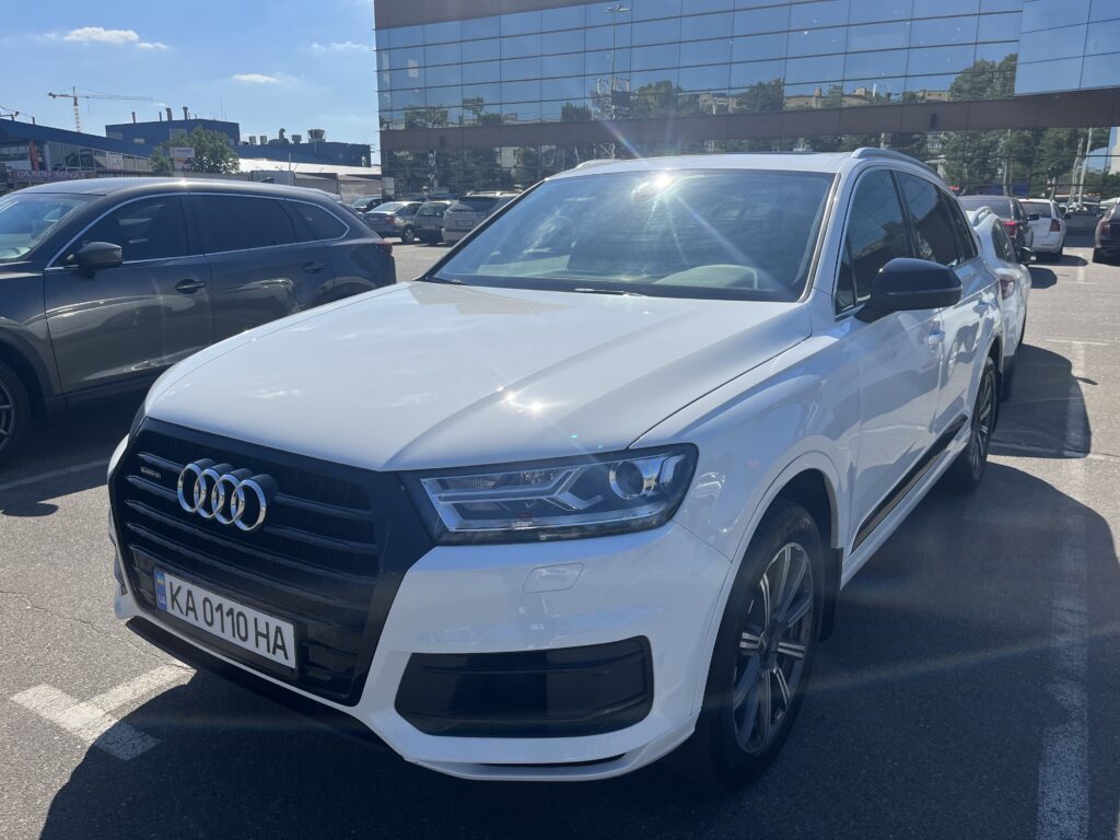 AUDI Q7 2016
