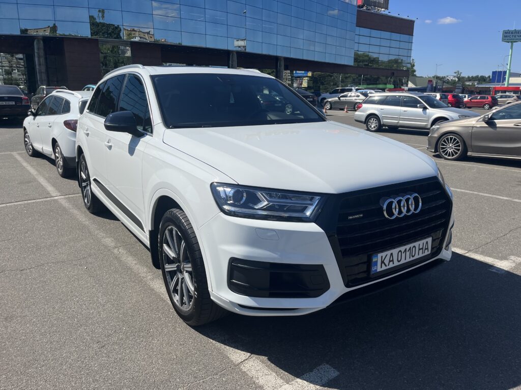 AUDI Q7 2016